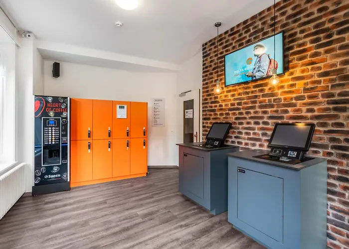 Hotel Delta - Self Check-in