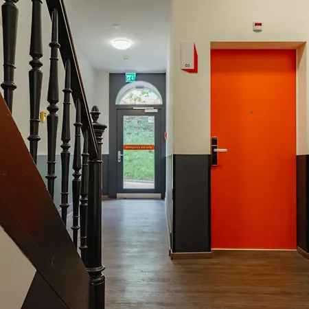Easyhotel West Zürich