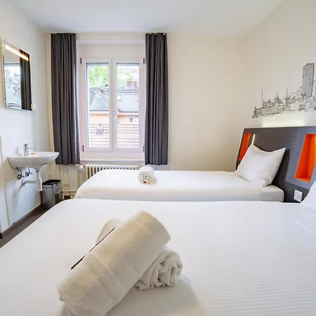 Easyhotel West Zürich