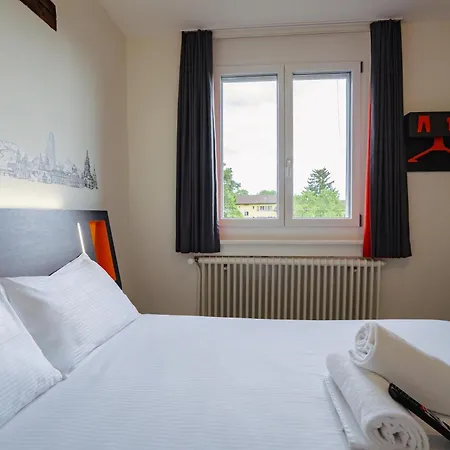 Hotel Easyhotel West Zürich