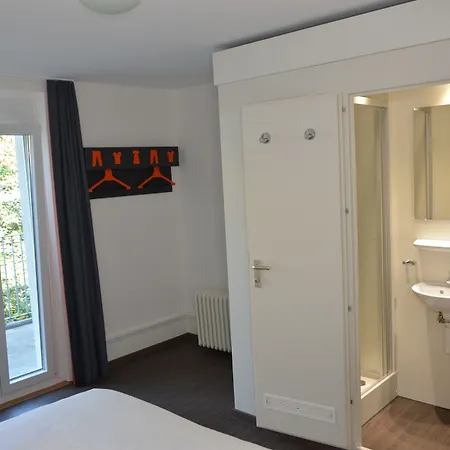 Delta - Self Check-in Hotel 2*