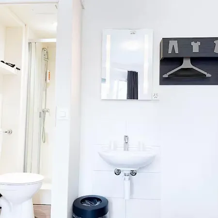 Delta - Self Check-in 2* Zurigo