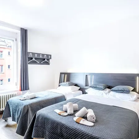 Delta - Self Check-in 2*