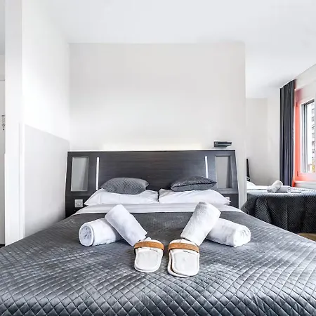 Delta - Self Check-in 2* Ζυρίχη