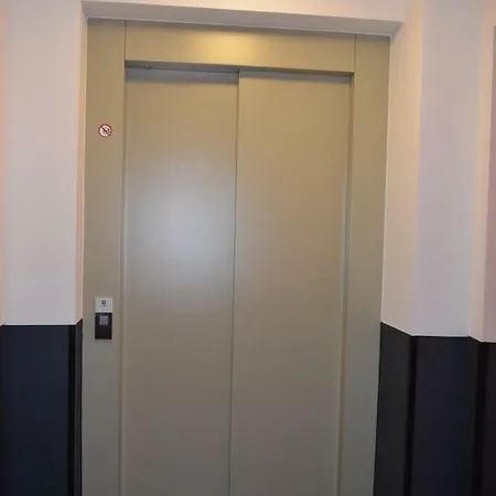 Easyhotel West 2* Zurich