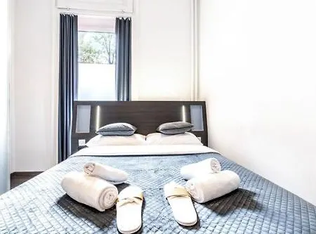 Hotel Delta - Self Check-in