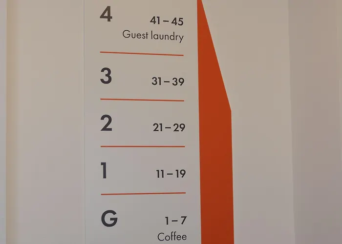 Hotel Delta - Self Check-in