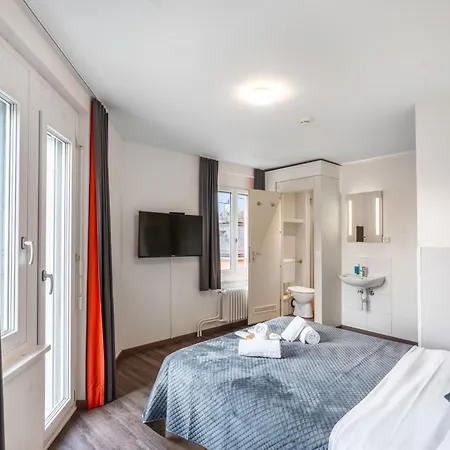 Delta - Self Check-in 2* Zurich